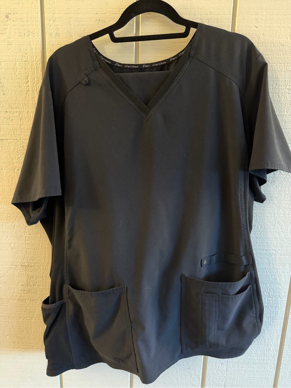 Cherokee Flex Women’s Black Scrub Set